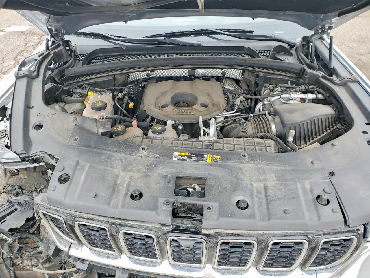 2022 JEEP GRAND CHEROKEE — фото 12