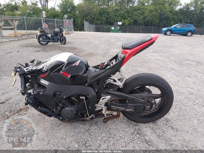2008 HONDA CBR1000 RR — фото 14