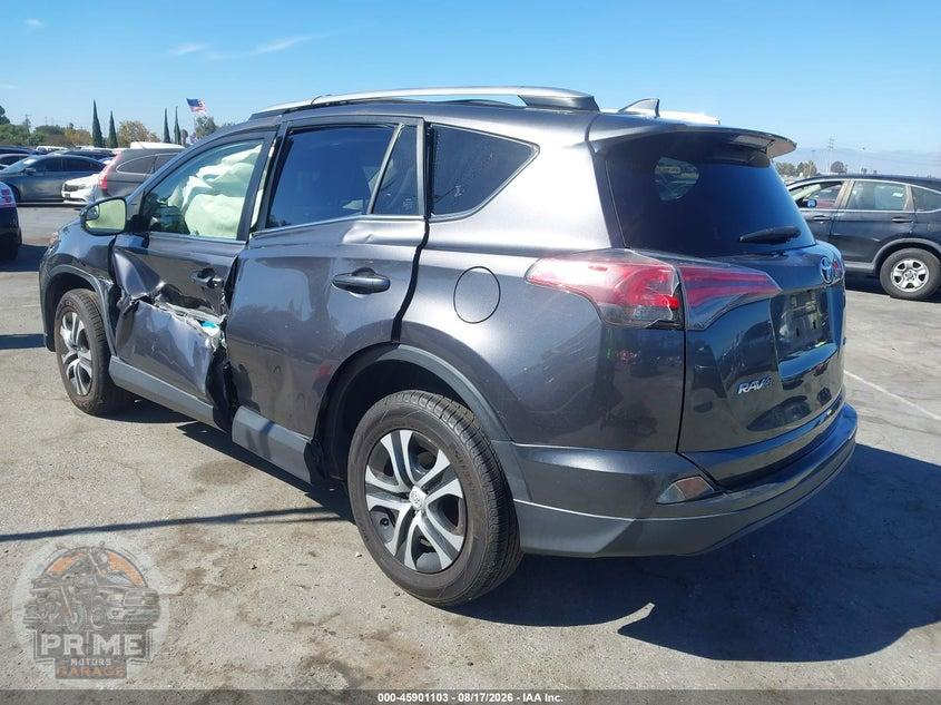2018 TOYOTA RAV4 LE — фото 3