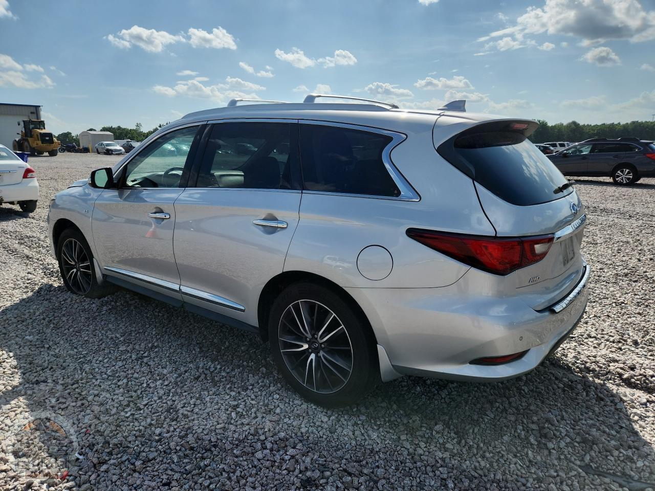2020 INFINITI QX60 — фото 2