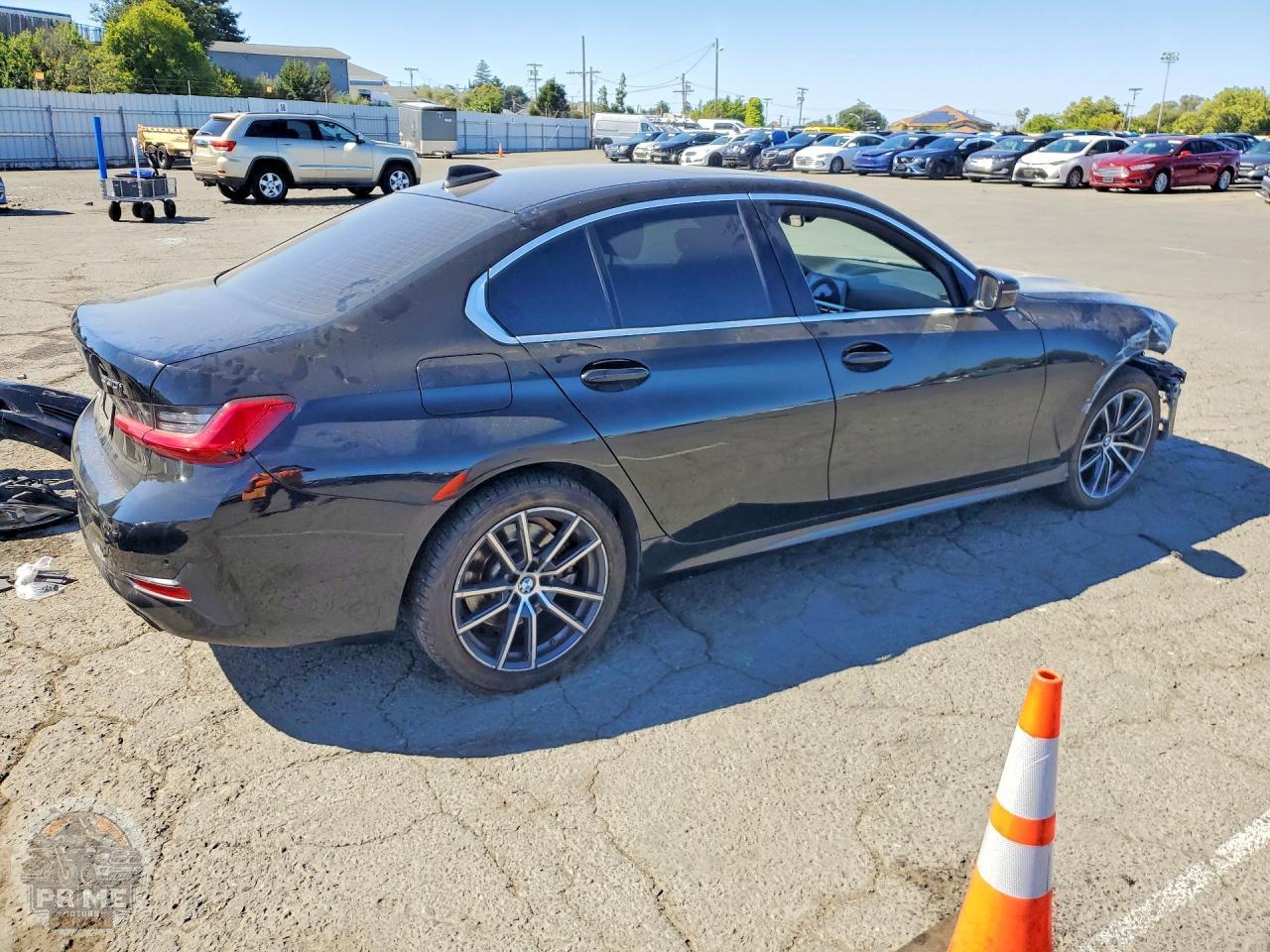 2020 BMW 3 SERIES — фото 3