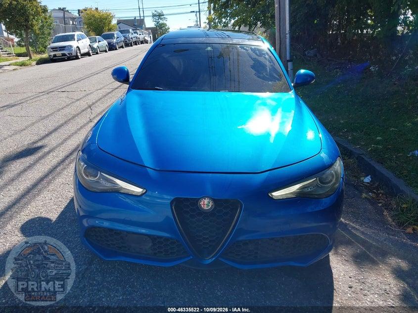 2018 ALFA ROMEO GIULIA TI SPORT AWD — фото 12