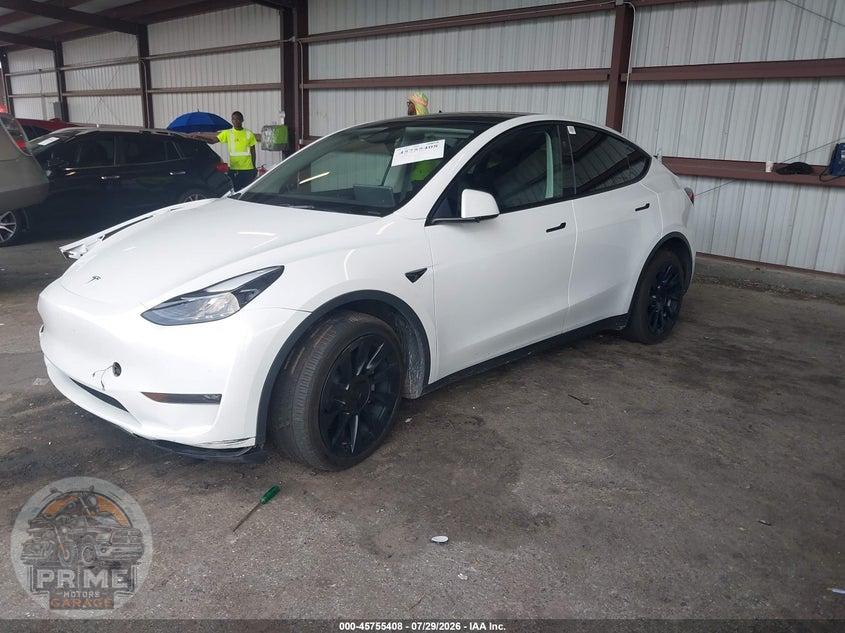 2024 TESLA MODEL Y LONG RANGE DUAL MOTOR ALL-WHEEL DRIVE — фото 2