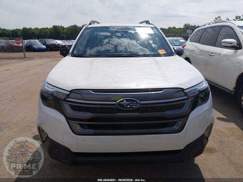 2025 SUBARU FORESTER PREMIUM HYBRID — фото 12