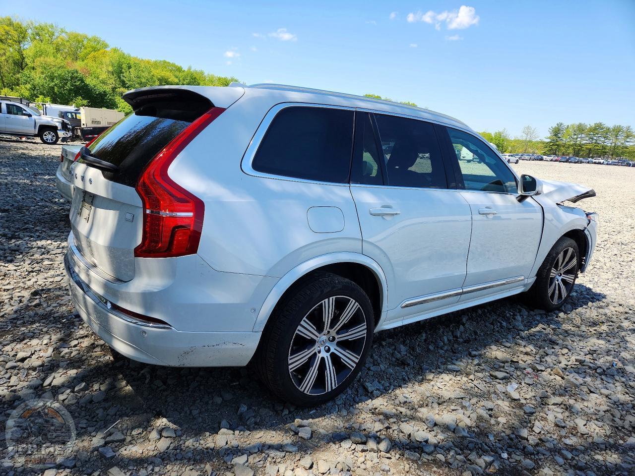 2024 VOLVO XC90 — фото 3