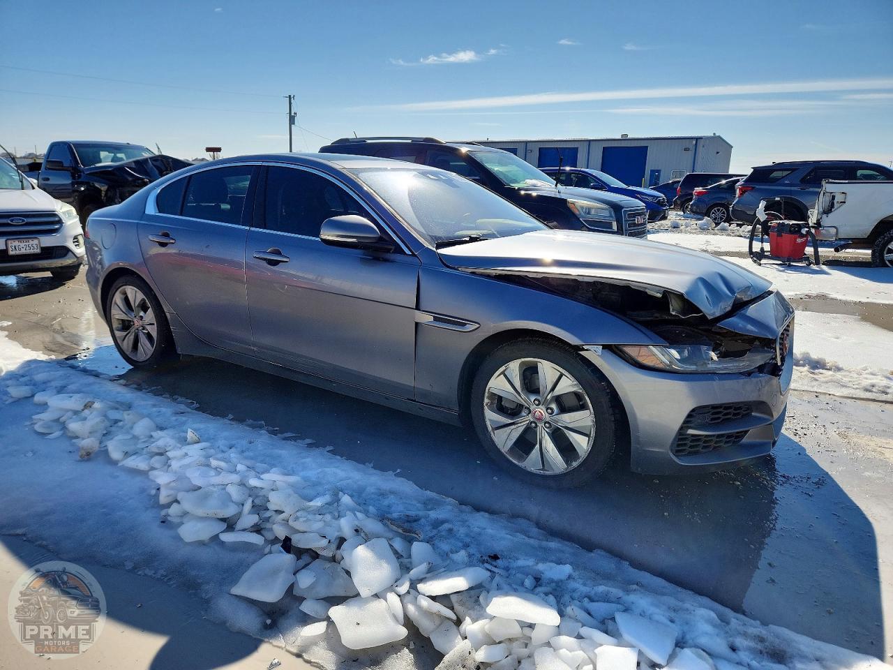 2020 JAGUAR XE — фото 4