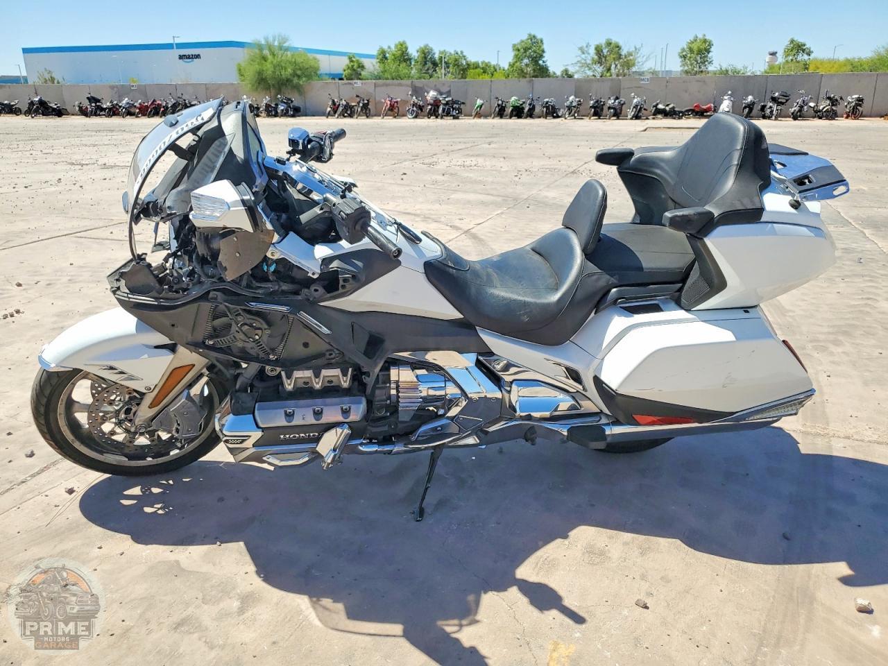 2018 HONDA GL1800 — фото 3