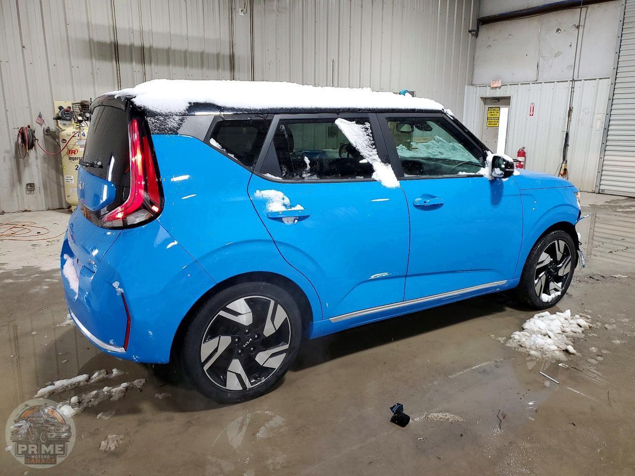 2023 KIA SOUL — фото 3