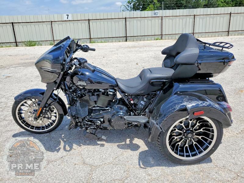 2026 HARLEY-DAVIDSON FLHLT — фото 3