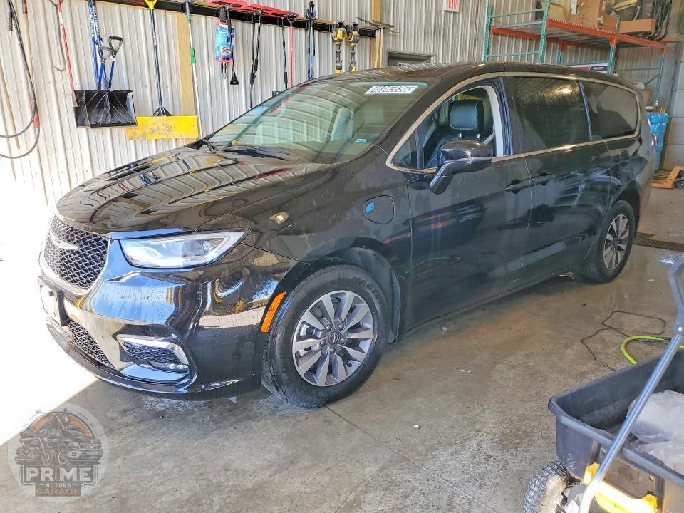 2024 CHRYSLER PACIFICA