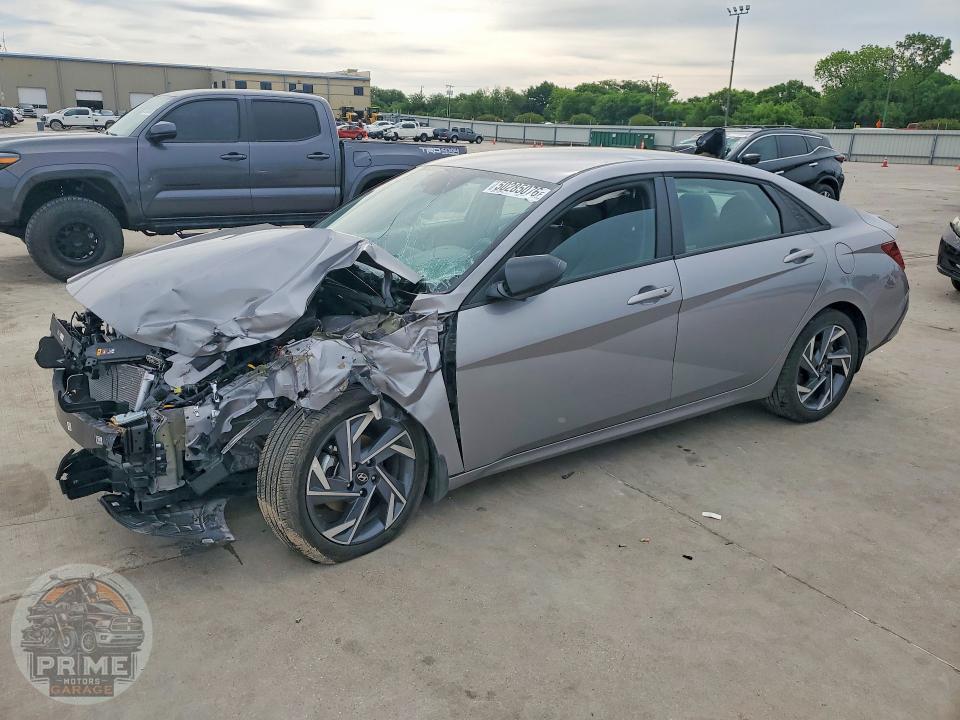 2025 HYUNDAI ELANTRA