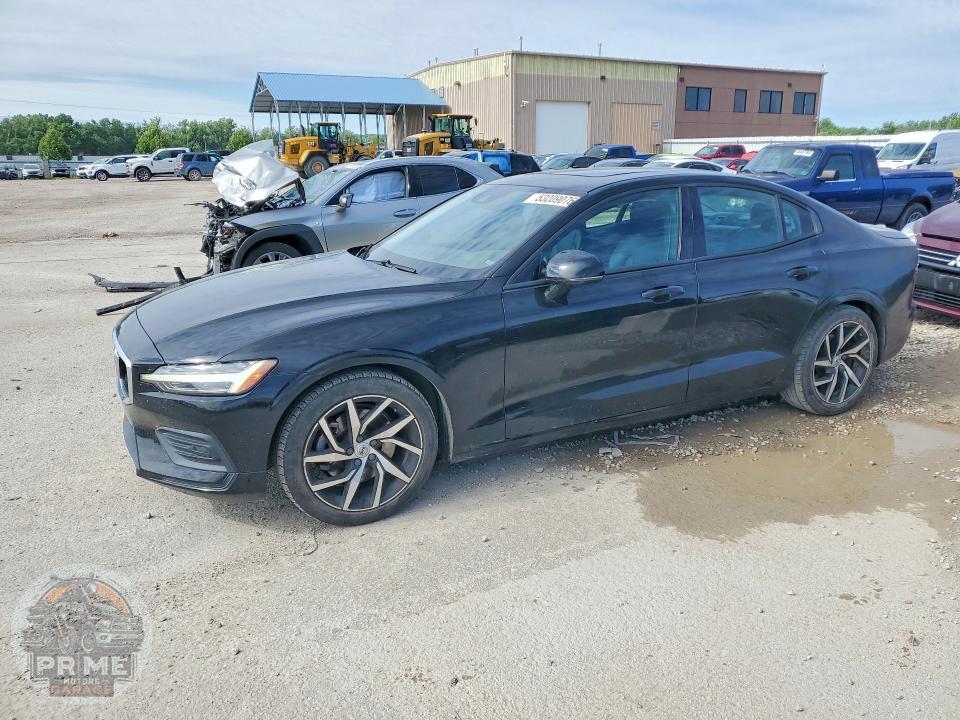 2020 VOLVO S60