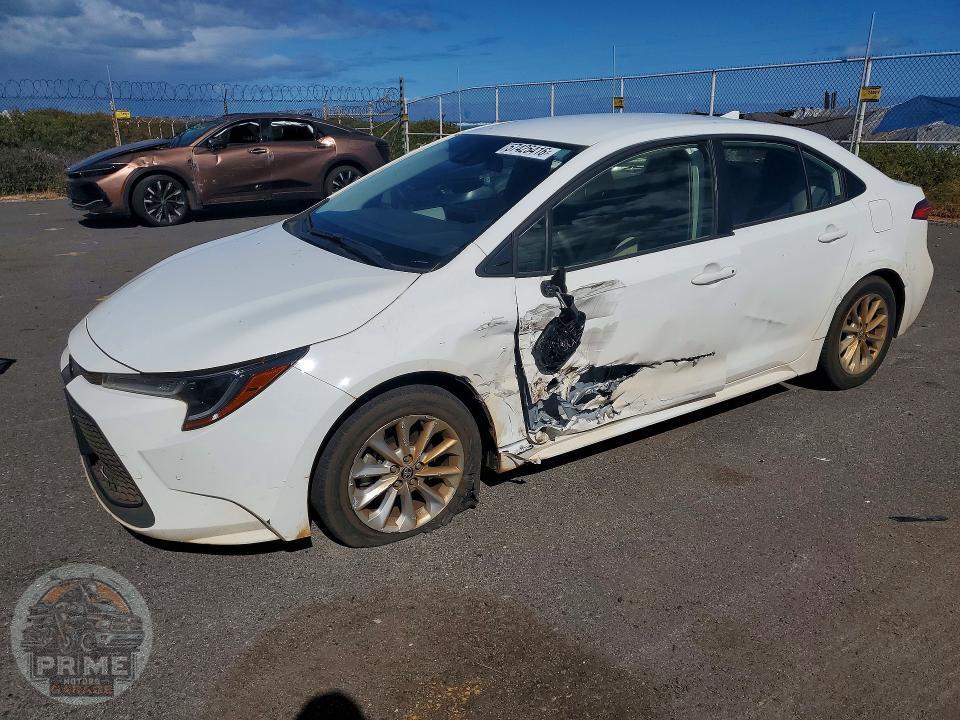 2022 TOYOTA COROLLA