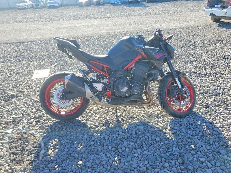2021 KAWASAKI ZR900