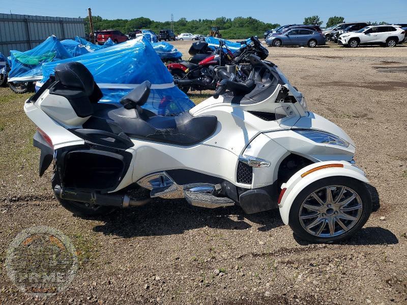 2014 CAN-AM SPYDER