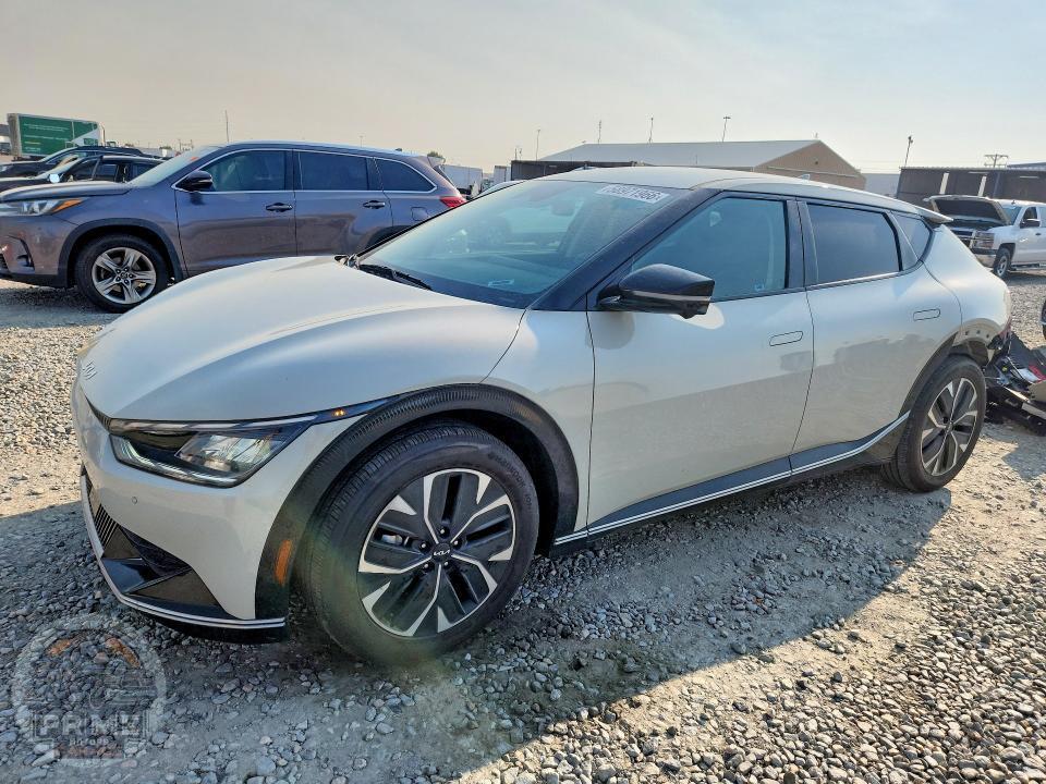 2024 KIA EV6