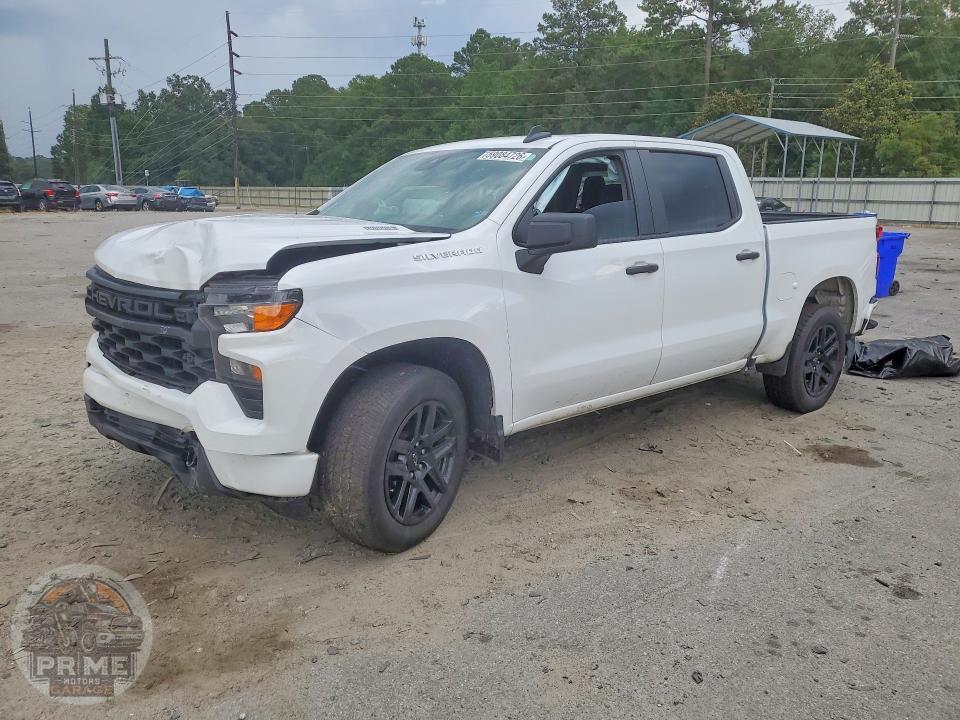 2025 CHEVROLET SILVERADO