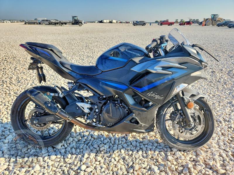 2025 KAWASAKI EX500