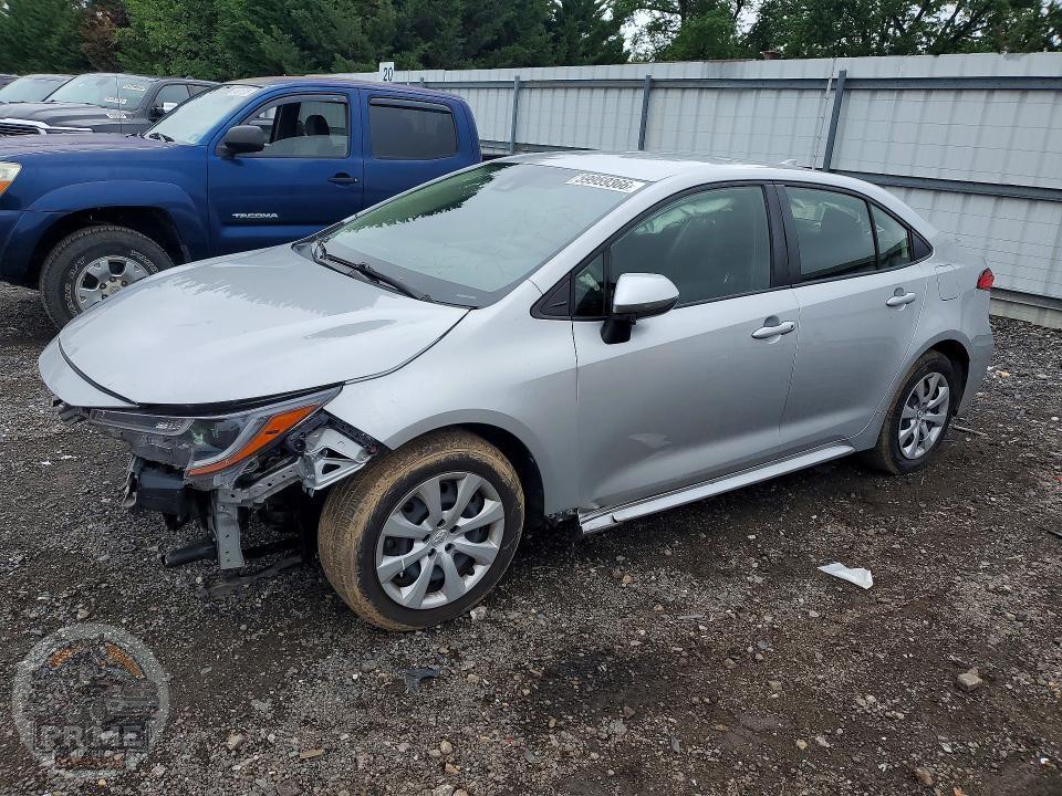 2022 TOYOTA COROLLA