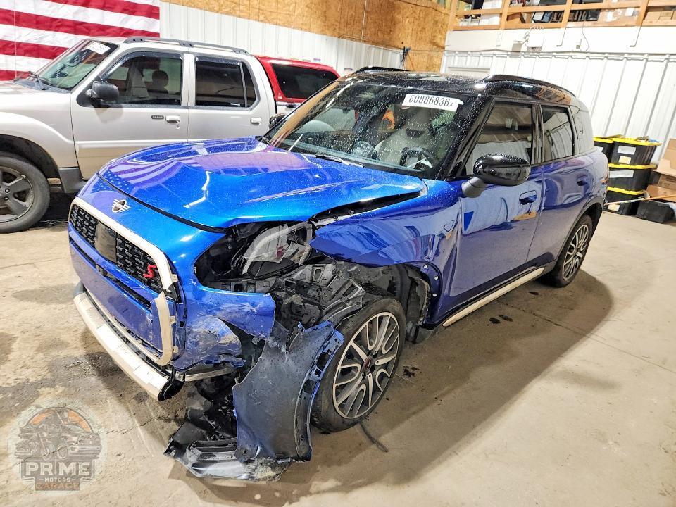 2025 MINI COUNTRYMAN