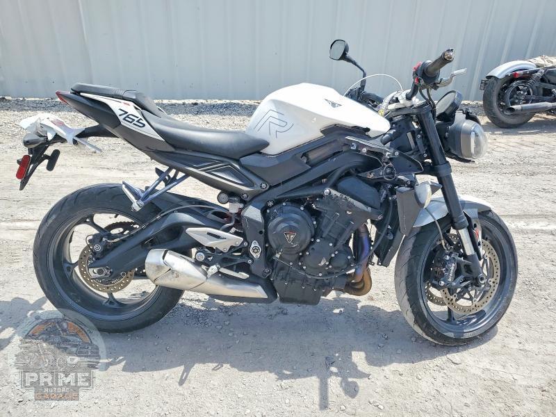 2024 TRIUMPH STREET