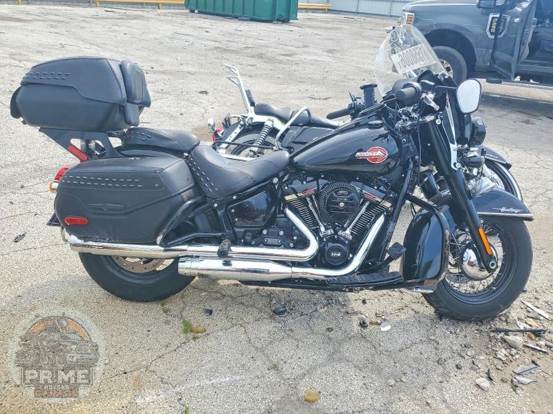 2021 HARLEY-DAVIDSON FLHCS (HERITAGE CLASSIC 114)