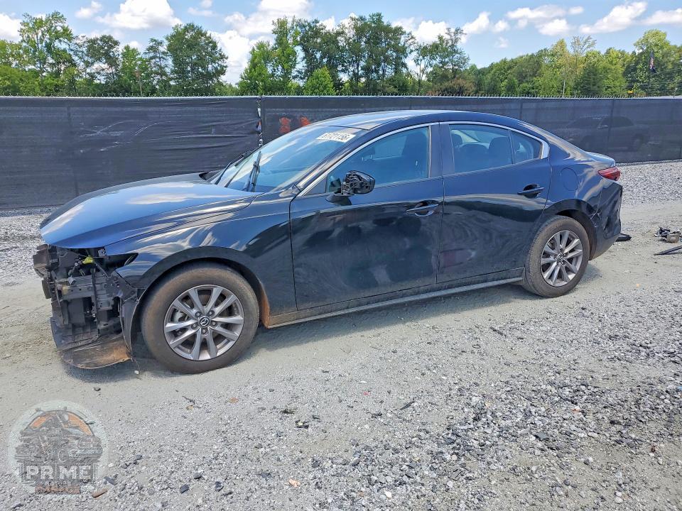 2022 MAZDA 3