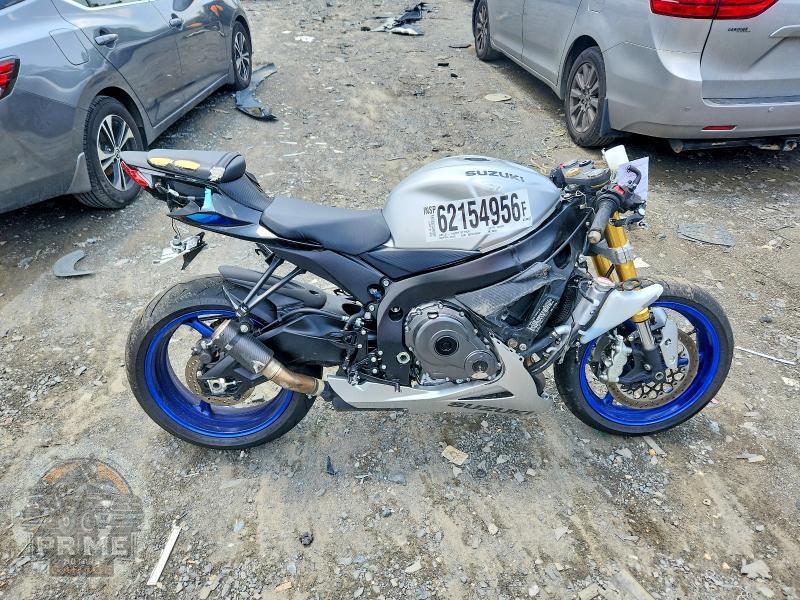 2026 SUZUKI GSX R750