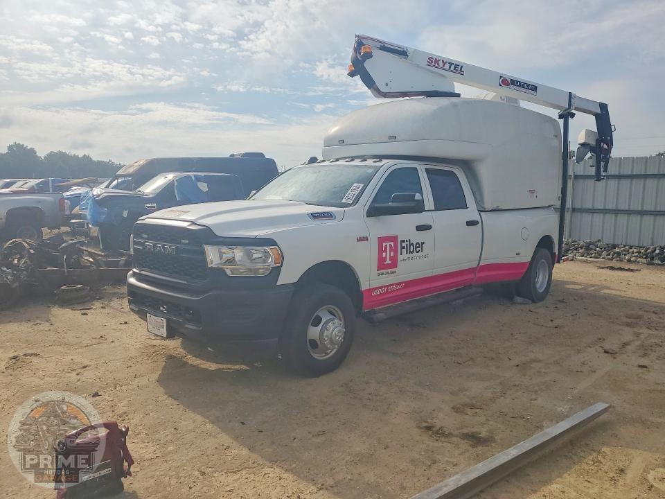 2022 RAM 3500