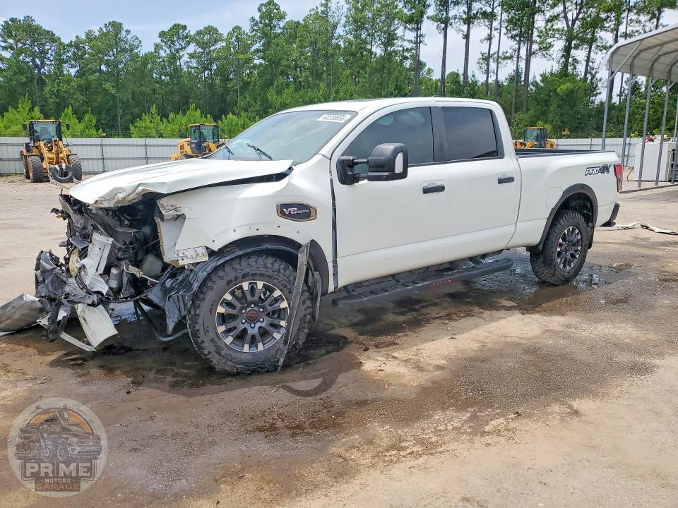2023 NISSAN TITAN