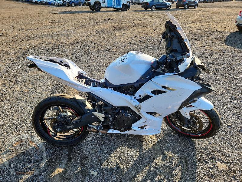 2023 KAWASAKI EX400