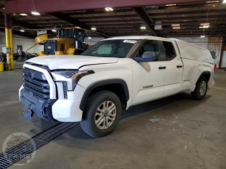 2025 TOYOTA TUNDRA