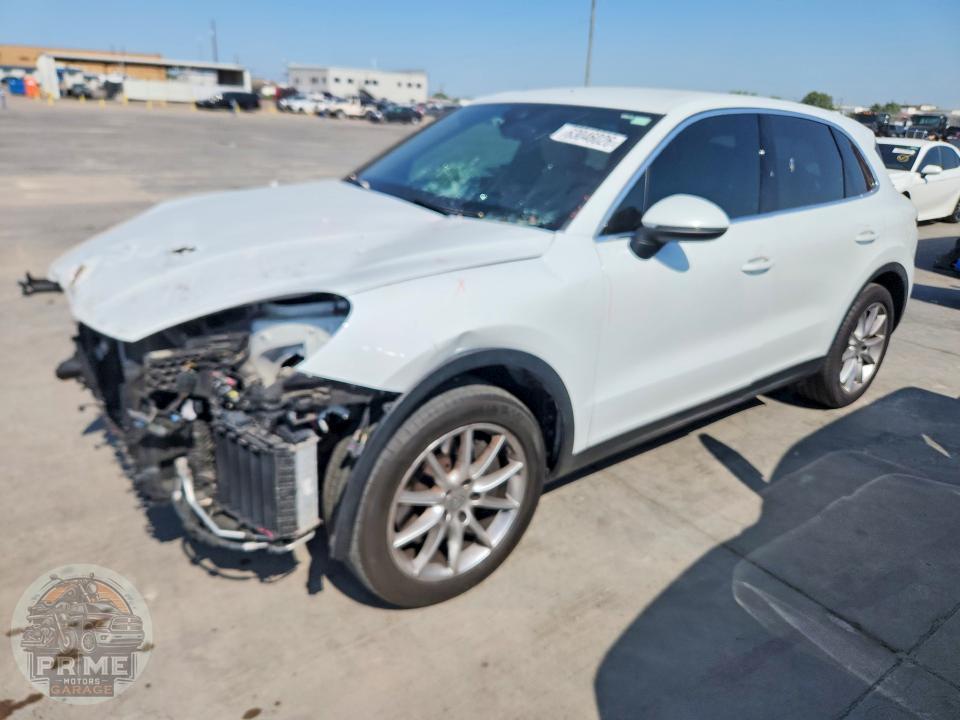 2022 PORSCHE CAYENNE