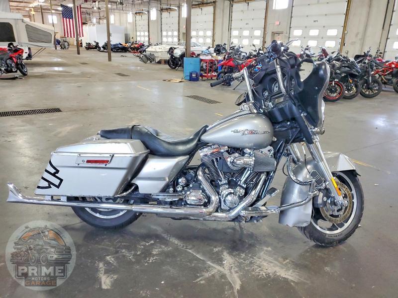 2009 HARLEY-DAVIDSON FLHX (STREET GLIDE)