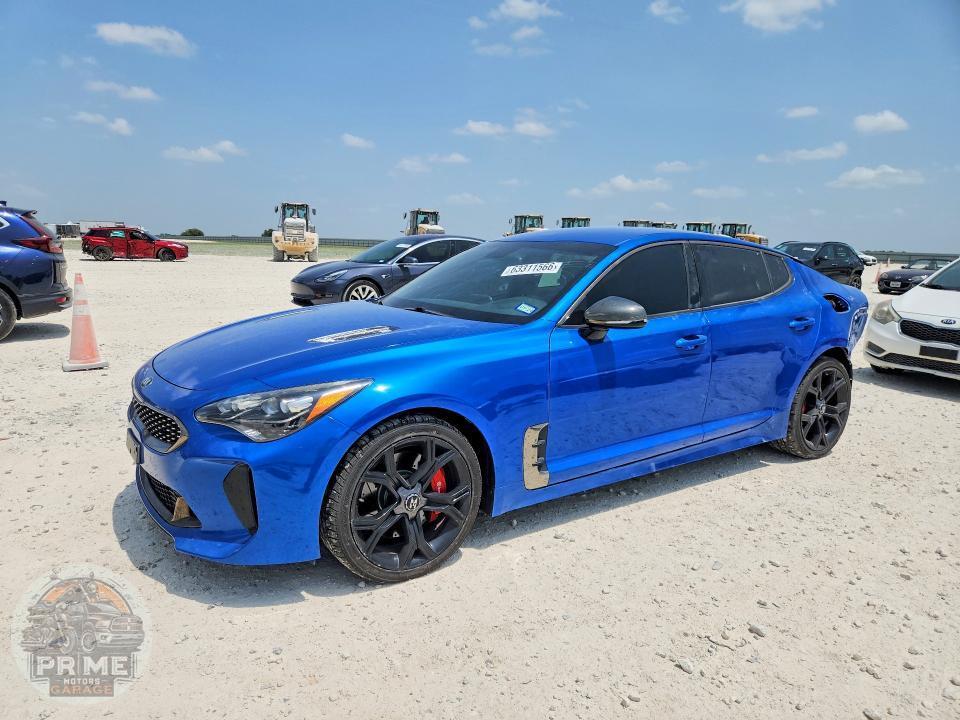 2020 KIA STINGER