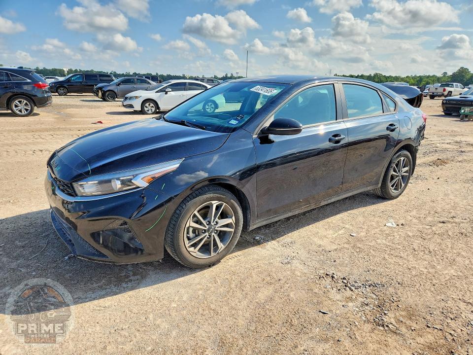 2023 KIA FORTE