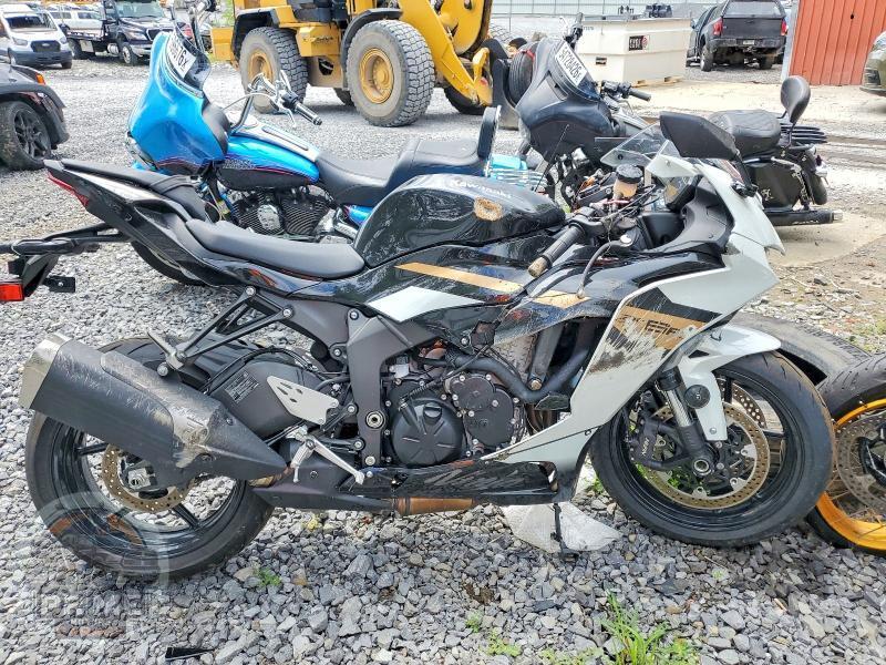 2026 KAWASAKI ZX636