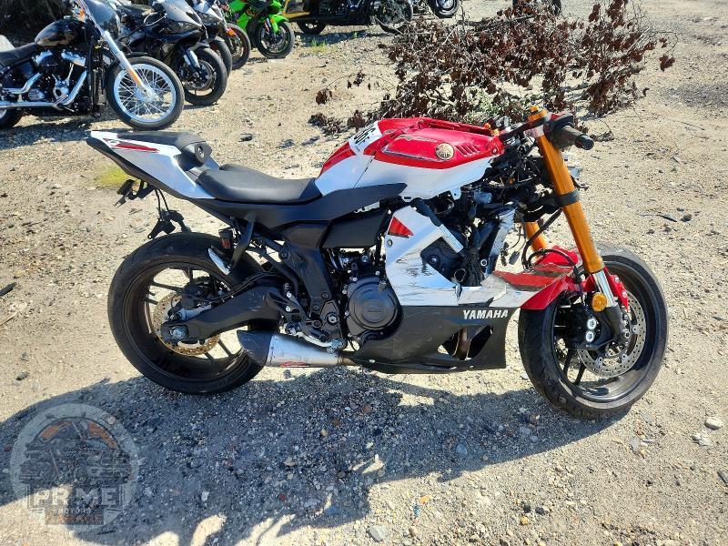 2026 YAMAHA YZF690