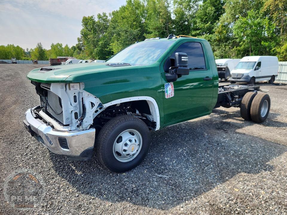 2025 CHEVROLET SILVERADO