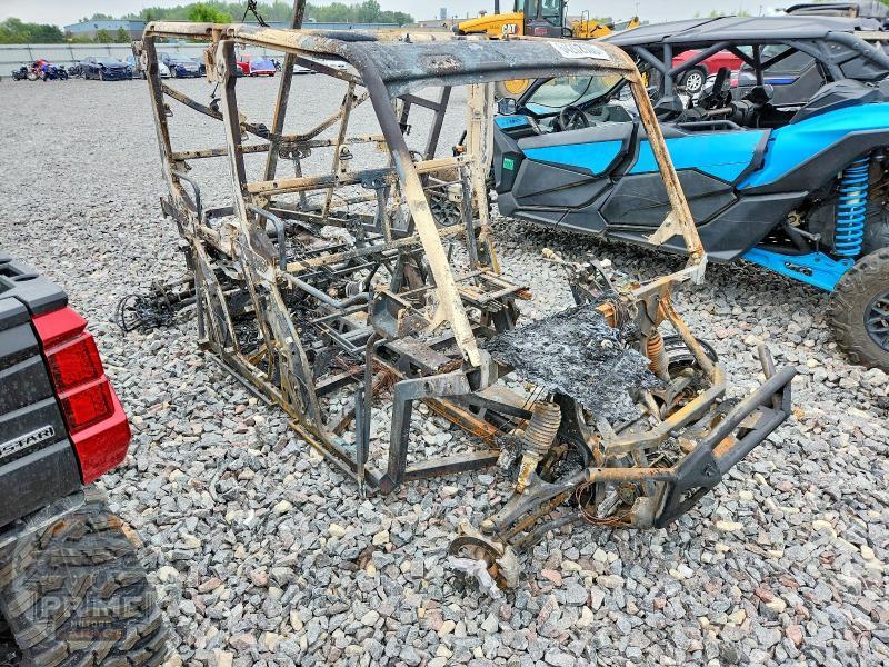 2024 CAN-AM DEFENDER