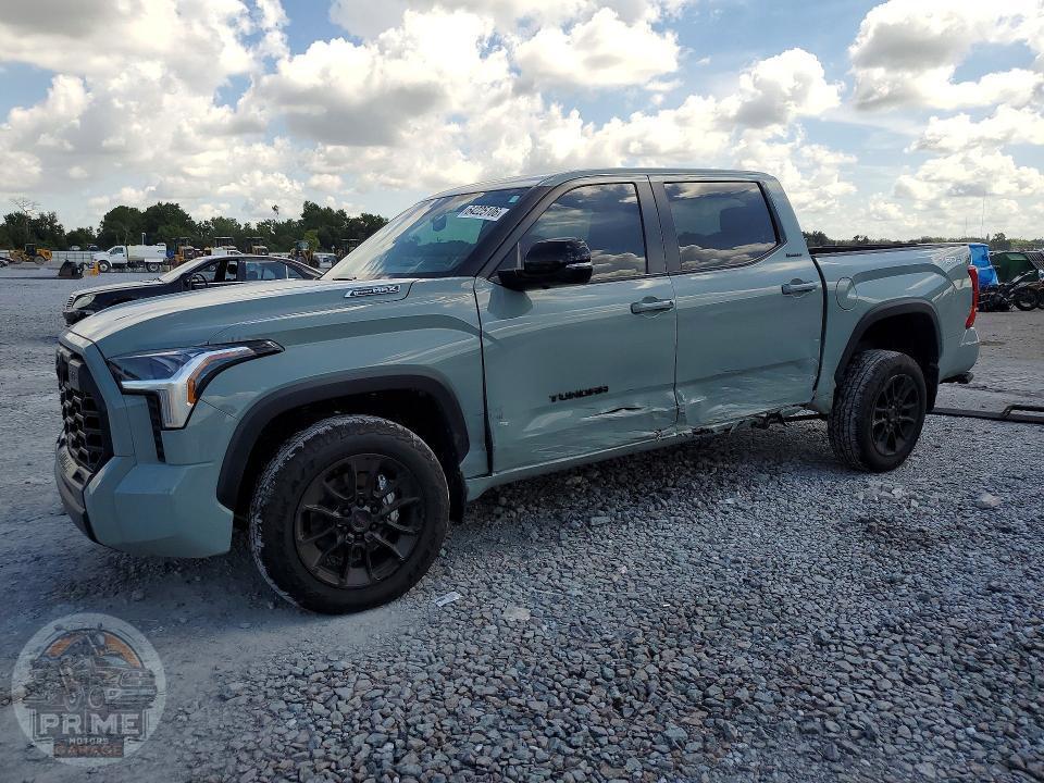 2026 TOYOTA TUNDRA