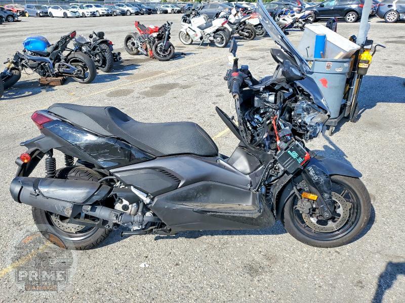 2026 YAMAHA XMAX