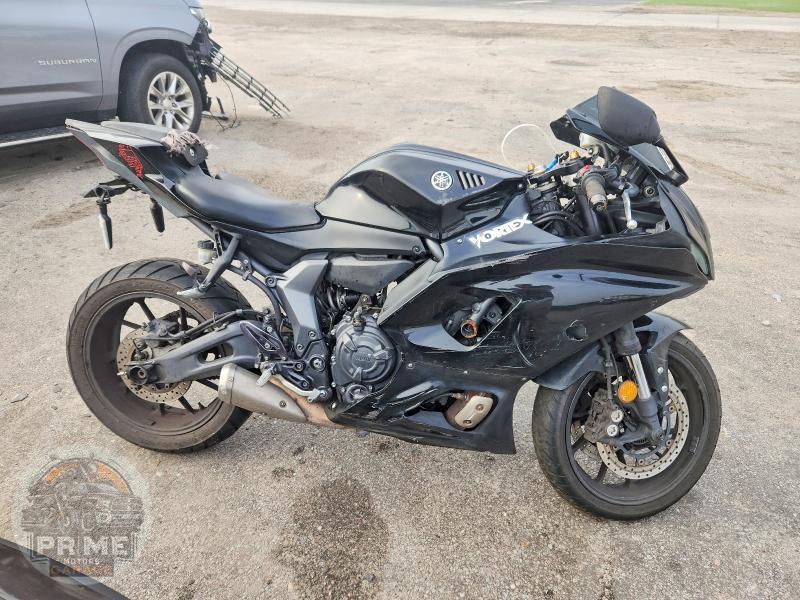 2023 YAMAHA YZFR7