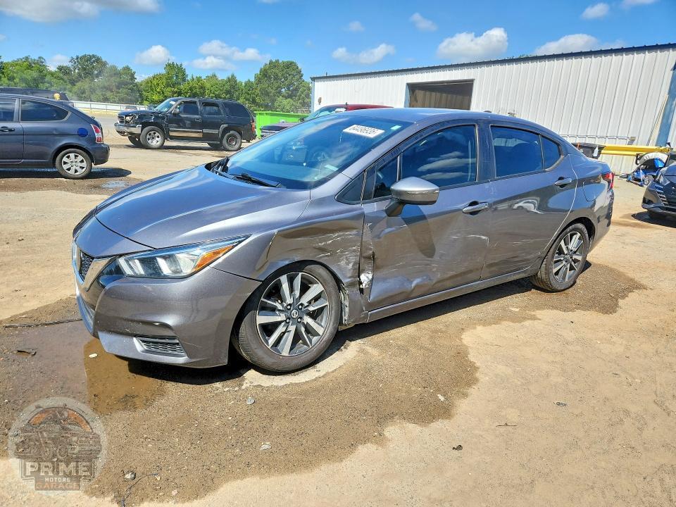 2021 NISSAN VERSA