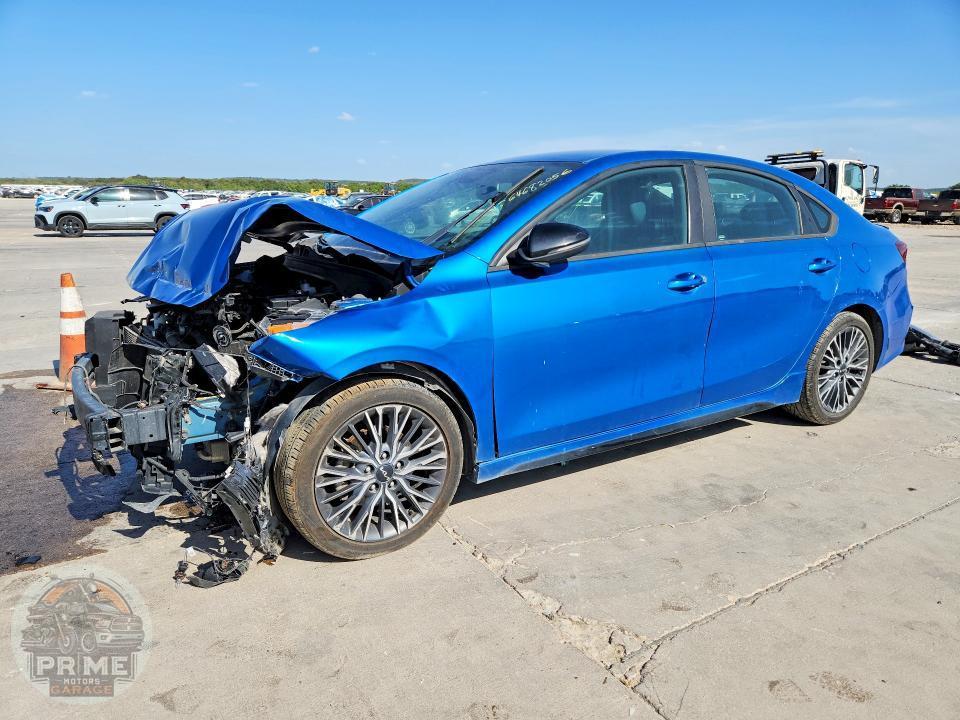 2022 KIA FORTE