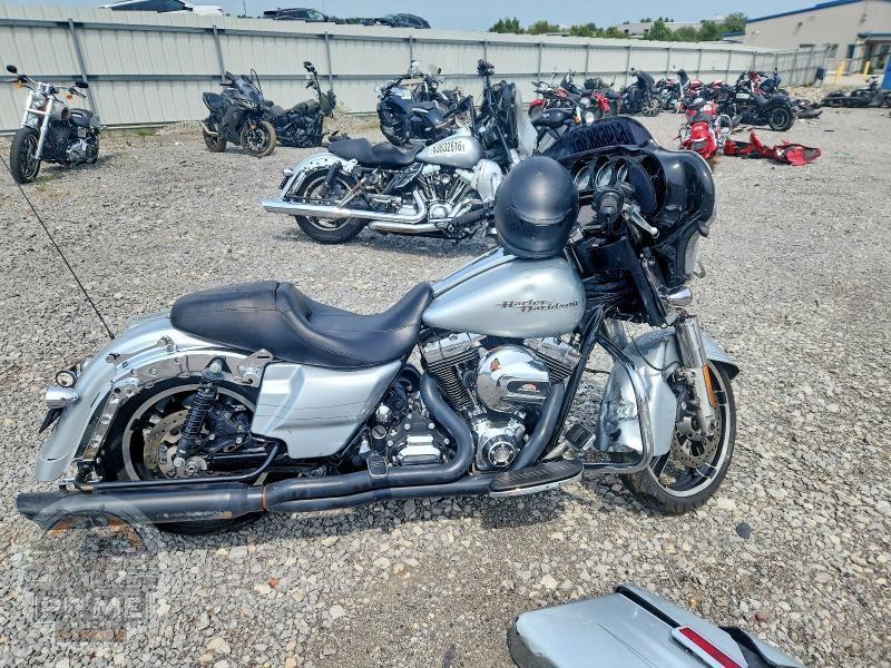 2015 HARLEY-DAVIDSON FLHXS (STREET GLIDE SPECIAL)