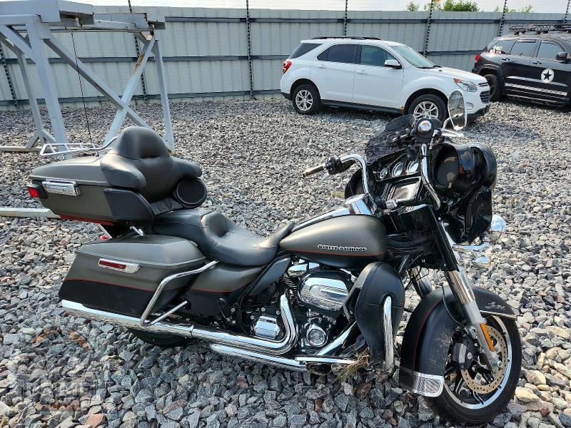 2018 HARLEY-DAVIDSON FLHTK (ULTRA LIMITED)