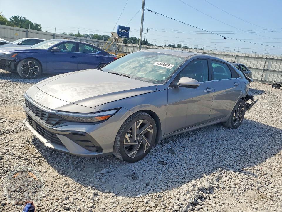 2024 HYUNDAI ELANTRA