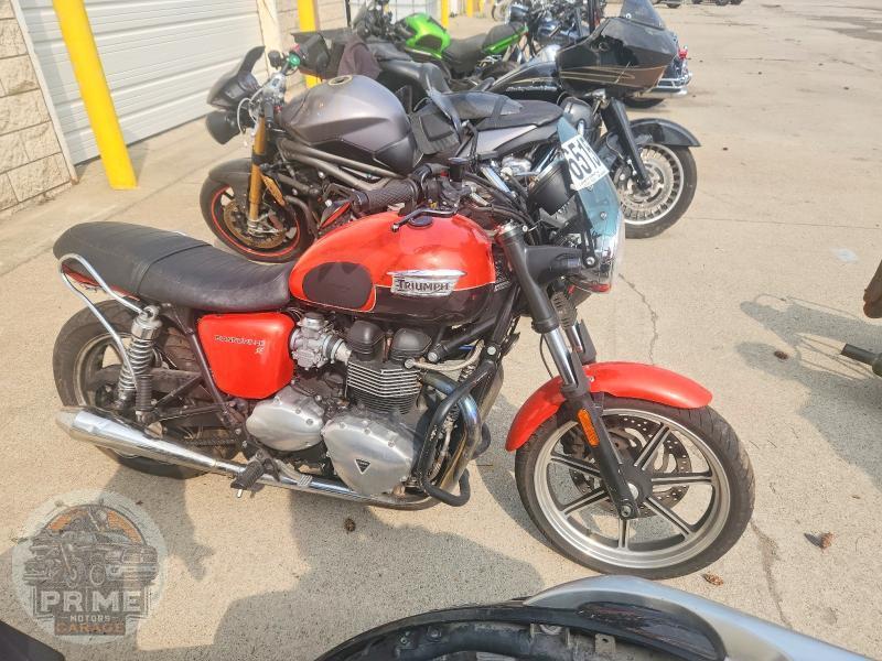2012 TRIUMPH BONNEVILLE