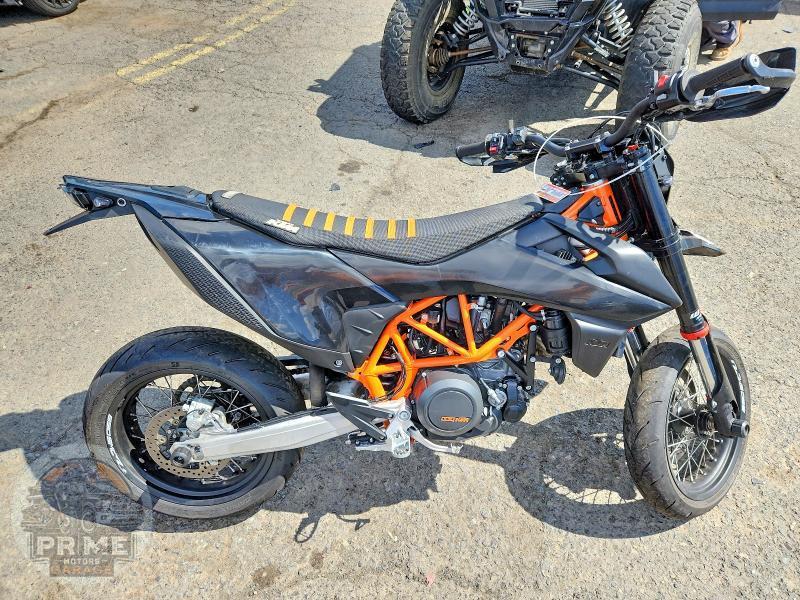 2024 KTM 690